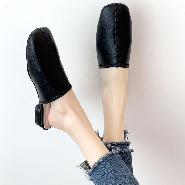 2020 comfortable solid color square head breathable casual sandals ladies slippers outside half drag thin strap elegant u30-53, Black
2020 comfortable solid color square head breathable casual sandals ladies slippers outside half drag thin strap elegant u30-53, Black