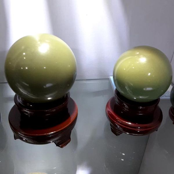 natural luminous stone glowing stone hand carved 9 dragon green jade pendant jadeite jade jewelry big green 90mm, Silver
natural luminous stone glowing stone hand carved 9 dragon green jade pendant jadeite jade jewelry big green 90mm, Silver