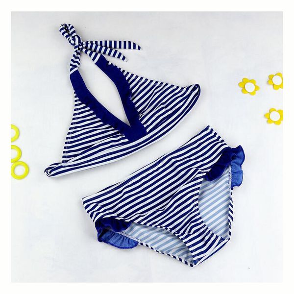 2017 new summer children stripe bikini girls split two-pieces swimwear girls close-fitting skinny high elastic striped swimsuit
2017 new summer children stripe bikini girls split two-pieces swimwear girls close-fitting skinny high elastic striped swimsuit