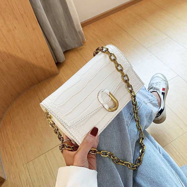 new french design fashion simple armpit bag & elegant shoulder bag messenger handbag width 19cm height 12cm thickness 6.5cm
new french design fashion simple armpit bag & elegant shoulder bag messenger handbag width 19cm height 12cm thickness 6.5cm
