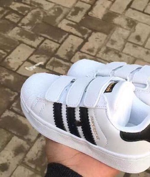 new fashion women baby casual shoes superstar female sneakers kids zapatillas deportivas mujer lovers sapatos femininos, Black
new fashion women baby casual shoes superstar female sneakers kids zapatillas deportivas mujer lovers sapatos femininos, Black