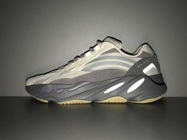 ship with box 700 tephra basketball shoes comfortable kanye west fashion sport zapatos sneakers size us4-13
ship with box 700 tephra basketball shoes comfortable kanye west fashion sport zapatos sneakers size us4-13