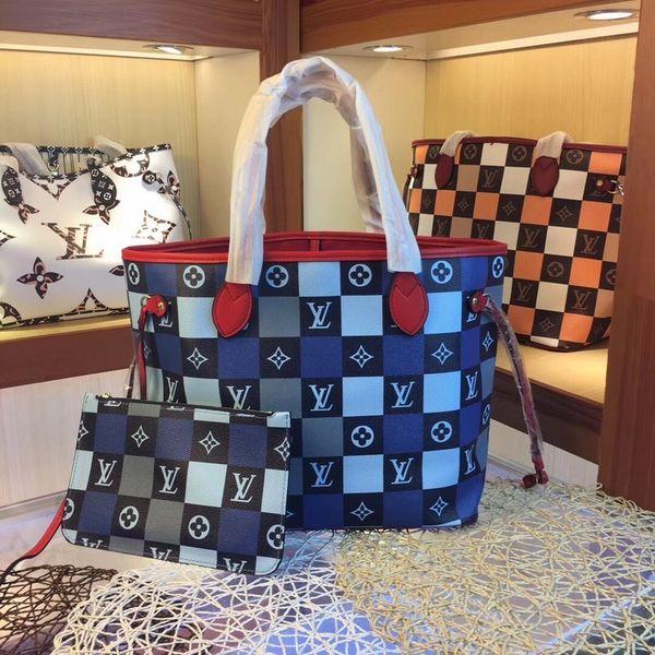 2020 shoulder bags women gold chain crossbody bag handbags hearts design message bag messenger handbags many color
2020 shoulder bags women gold chain crossbody bag handbags hearts design message bag messenger handbags many color