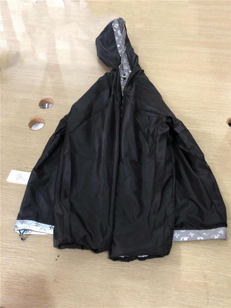 mens designer jacket hooded sunscreen material brand hoodie letters print reflective fashion style for men luxury windbreaker jacket, Black;brown
mens designer jacket hooded sunscreen material brand hoodie letters print reflective fashion style for men luxury windbreaker jacket, Black;brown