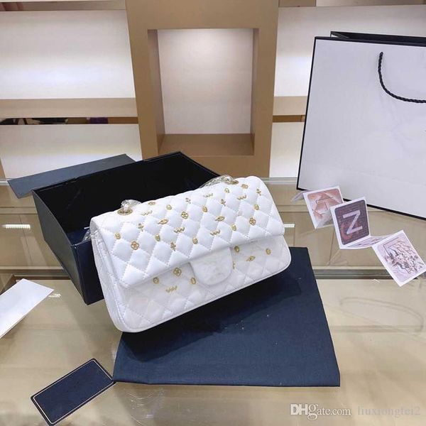 2020 designer women's advanced shoulder bag fashion chain messenger bag metal rivet handbag leisure soft leather bag
2020 designer women's advanced shoulder bag fashion chain messenger bag metal rivet handbag leisure soft leather bag