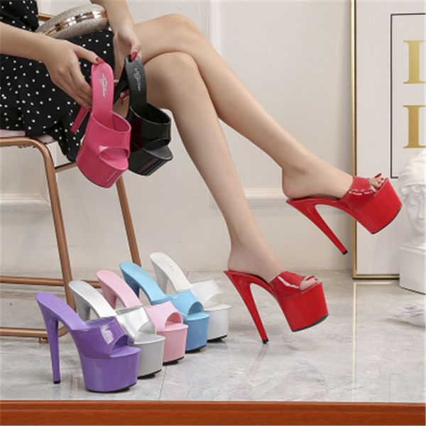 2020 new women high heel slipper outside pu patent leather platform super high heels 17cm thin heel solid women's shoes black white
2020 new women high heel slipper outside pu patent leather platform super high heels 17cm thin heel solid women's shoes black white
