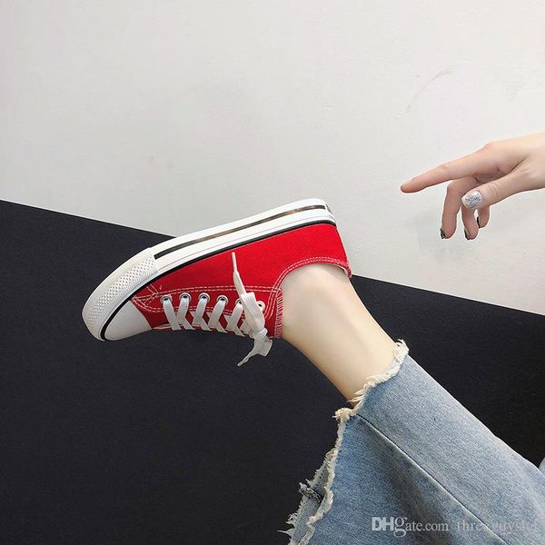 te16 man spring casual shoes breathable light men lace-up new women's leather shoes wild personality shoes fashion big size 39-46, Black
te16 man spring casual shoes breathable light men lace-up new women's leather shoes wild personality shoes fashion big size 39-46, Black