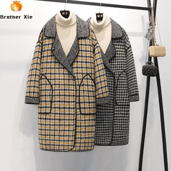 long spring wool jacket 2020 new korean lapel loose jacket overcoat woman v-neck drop-shoulder loose winter plaid wool coat, Black
long spring wool jacket 2020 new korean lapel loose jacket overcoat woman v-neck drop-shoulder loose winter plaid wool coat, Black