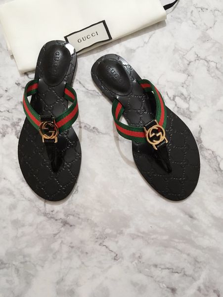 2020 new summer women's floral slippers female's flip flops flowers slippers pvc sandals camellia jelly shoes beach shoes 35-45, Black
2020 new summer women's floral slippers female's flip flops flowers slippers pvc sandals camellia jelly shoes beach shoes 35-45, Black