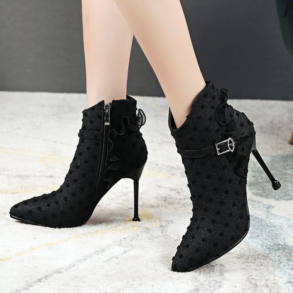 2019 fashion black ankle boots autumn women's boots high heel short pointed toe zipper winter plush woman
2019 fashion black ankle boots autumn women's boots high heel short pointed toe zipper winter plush woman