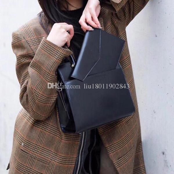 new cowhide handbag,open pocket with detachable magnetic buckle envelope clutch bag,handbag with 23cm letters,leather envelope handbag
new cowhide handbag,open pocket with detachable magnetic buckle envelope clutch bag,handbag with 23cm letters,leather envelope handbag