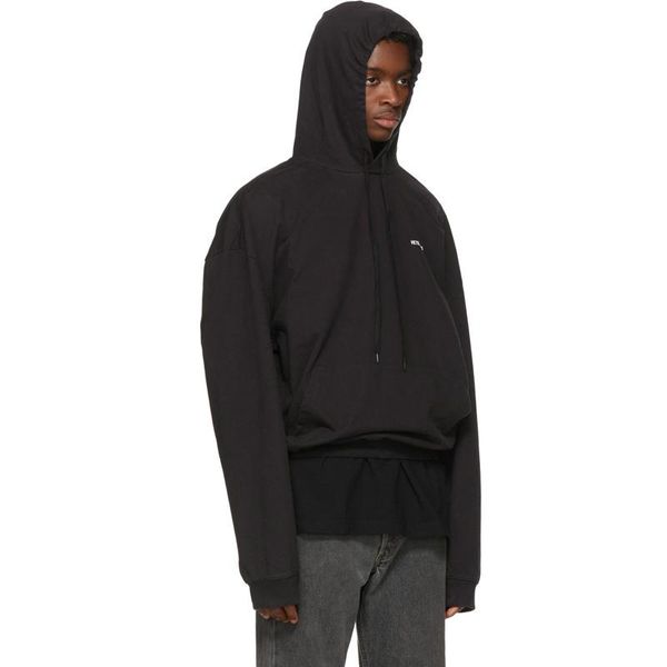 18ss vetements embroidered small logo sweater retro high street tide loose men and women couple black and white sweater s~ hfsswy073
18ss vetements embroidered small logo sweater retro high street tide loose men and women couple black and white sweater s~ hfsswy073