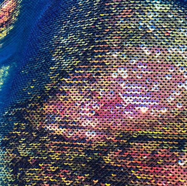 fish scale fantasy color patchwork clothing shiny sequin polyester fabric wedding dance diy textiles elastic tissu cloth fabric c946, Black;white
fish scale fantasy color patchwork clothing shiny sequin polyester fabric wedding dance diy textiles elastic tissu cloth fabric c946, Black;white