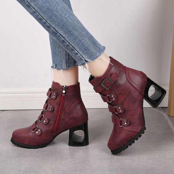 plus size 35-53 nice new ankle rain boots women autumn retro style buckle shoes woman high heels office lady career dress boot, Black
plus size 35-53 nice new ankle rain boots women autumn retro style buckle shoes woman high heels office lady career dress boot, Black