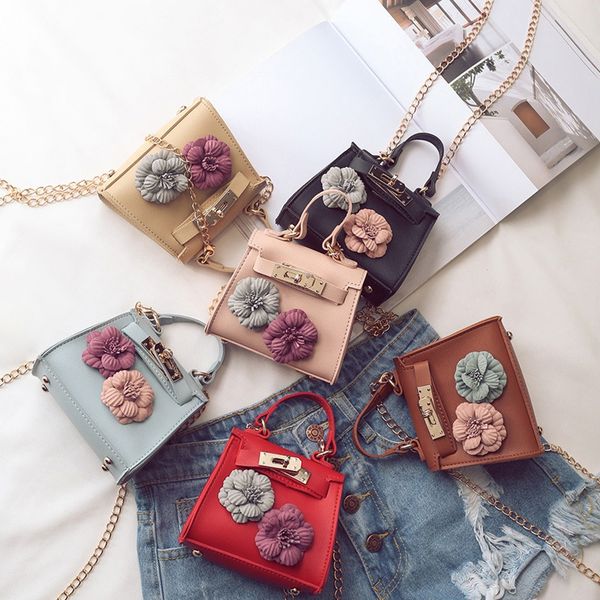 women handbags 2019 fashion girls casual bags sequined metal chians shoulder bag leather flap handbags
women handbags 2019 fashion girls casual bags sequined metal chians shoulder bag leather flap handbags