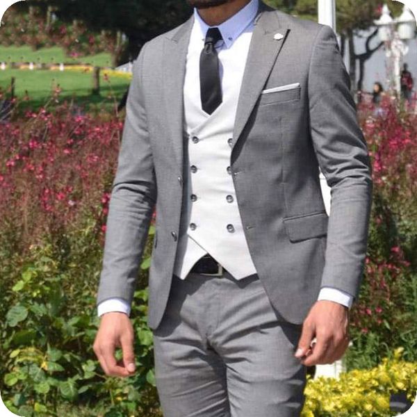 casual grey man suits for wedding groom tuxedo peak design 3piece(coat pants waitcoat)man jacket terno masculino trajes para hombre, Black;gray
casual grey man suits for wedding groom tuxedo peak design 3piece(coat pants waitcoat)man jacket terno masculino trajes para hombre, Black;gray