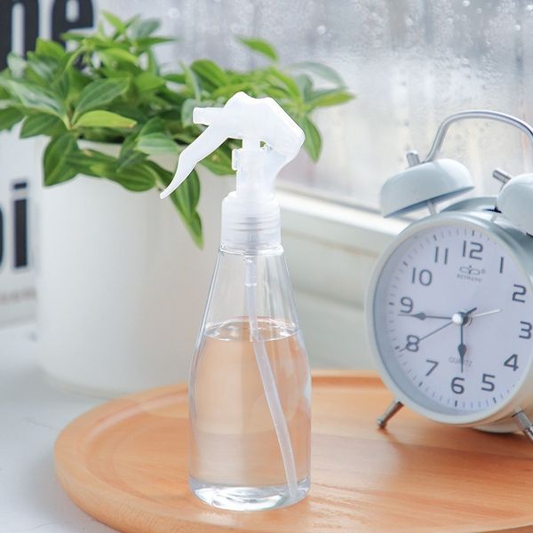 100мл портативный с ручным управлением transparent water spray чайник главная садоводство ороситель пластиковые полив цветочная spray bottle
100мл портативный с ручным управлением transparent water spray чайник главная садоводство ороситель пластиковые полив цветочная spray bottle