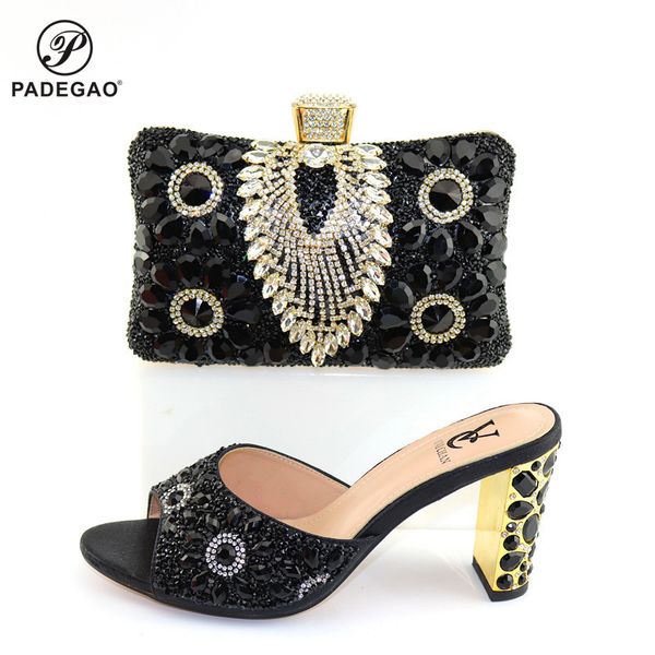 italian women shoes matching hand bag with crystal for party mature lady shoes and bag to match in black color
italian women shoes matching hand bag with crystal for party mature lady shoes and bag to match in black color