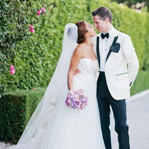 fashion ivory groom tuxedos excellent peak lapel groomsmen wedding jacket blazer men formal prom/dinner suit(jacket+pants+tie) 1200, Black;gray
fashion ivory groom tuxedos excellent peak lapel groomsmen wedding jacket blazer men formal prom/dinner suit(jacket+pants+tie) 1200, Black;gray