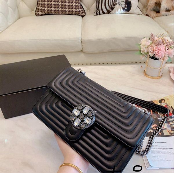высокое качество кожа люкс сумки waliet известные женщины crossbody моды vintage кожа сумки на ремне - 1512
высокое качество кожа люкс сумки waliet известные женщины crossbody моды vintage кожа сумки на ремне - 1512