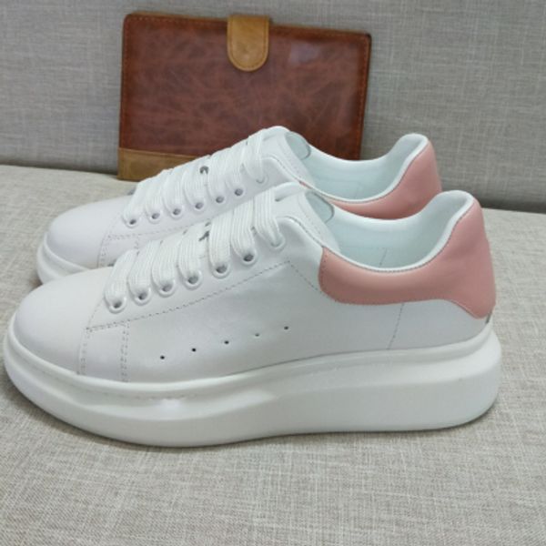 New fa hion women de igner neaker man ca ual hoe with dre hoe genuine leather lace up running hoe pink velvet 35 46
New fa hion women de igner neaker man ca ual hoe with dre hoe genuine leather lace up running hoe pink velvet 35 46