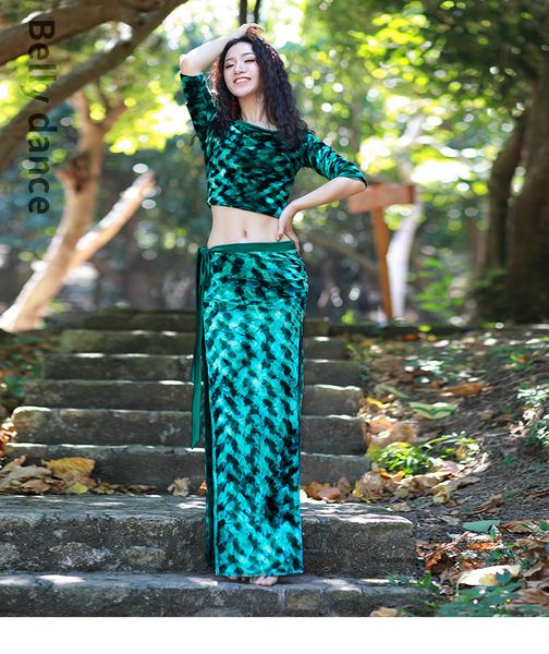 belly dance new autumn winter women training suit warm velvet oriental dance dress group performance clothes 2 pcs skirt, Black;red
belly dance new autumn winter women training suit warm velvet oriental dance dress group performance clothes 2 pcs skirt, Black;red