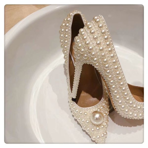 wholesale latest women design sandals, luxury dress shoes,brand boots, fast delivery by dhl made by original lamb skin, Black
wholesale latest women design sandals, luxury dress shoes,brand boots, fast delivery by dhl made by original lamb skin, Black