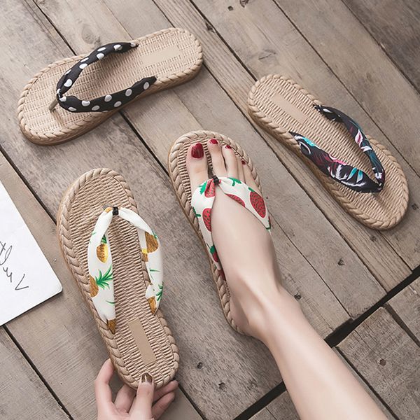 shoes slippers casual low slides slipers women summer woman rubber flip flops luxury flat 2020 beach hawaiian rome basic, Black
shoes slippers casual low slides slipers women summer woman rubber flip flops luxury flat 2020 beach hawaiian rome basic, Black