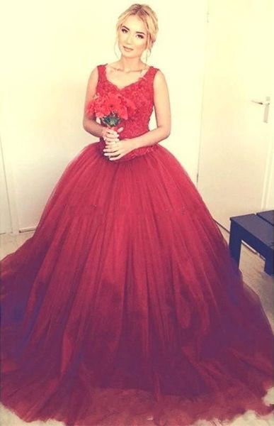 2019 new ball gown wedding dresses v-neck sleeveless lace appliques beads sheer back sweep train plus size custom formal bridal gowns, White
2019 new ball gown wedding dresses v-neck sleeveless lace appliques beads sheer back sweep train plus size custom formal bridal gowns, White