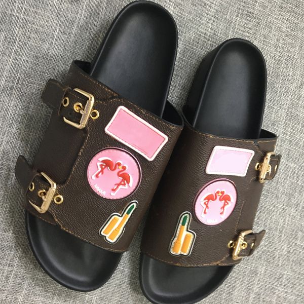 2020 designer shoes women slide low mule bom dia lady letter print leather rubber slippers flip flops summer shoes, Black
2020 designer shoes women slide low mule bom dia lady letter print leather rubber slippers flip flops summer shoes, Black