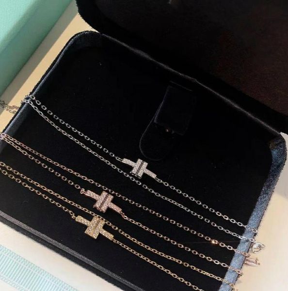 luxury designer tif bracelet letter t and t style bracelet can be used as clavicle chain chokers 3 color optional, Golden;silver
luxury designer tif bracelet letter t and t style bracelet can be used as clavicle chain chokers 3 color optional, Golden;silver