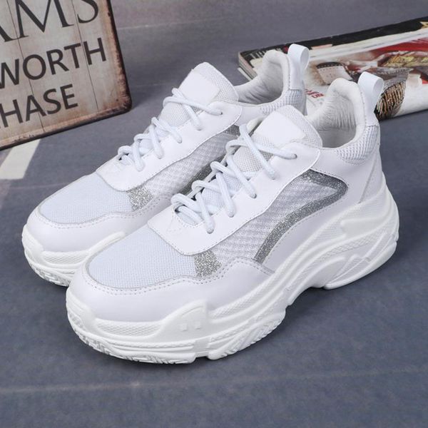 new r quality fashion luxury designer women sneakers casual shoes classic white women casual shoes size 35-40 original packa, Black
new r quality fashion luxury designer women sneakers casual shoes classic white women casual shoes size 35-40 original packa, Black
