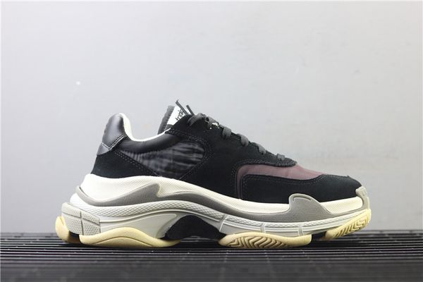 retro brand men casual shoes grain leather shoes black and grey triple s 2.0 sneaker dad shoe fashion casual outdoor
retro brand men casual shoes grain leather shoes black and grey triple s 2.0 sneaker dad shoe fashion casual outdoor