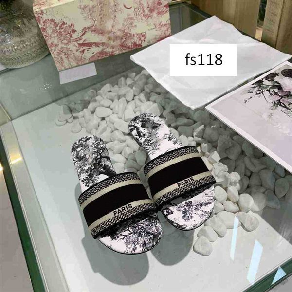 brand trendy bohemia women slippers brand letter embroidery lady sandal size 35 3, Black
brand trendy bohemia women slippers brand letter embroidery lady sandal size 35 3, Black