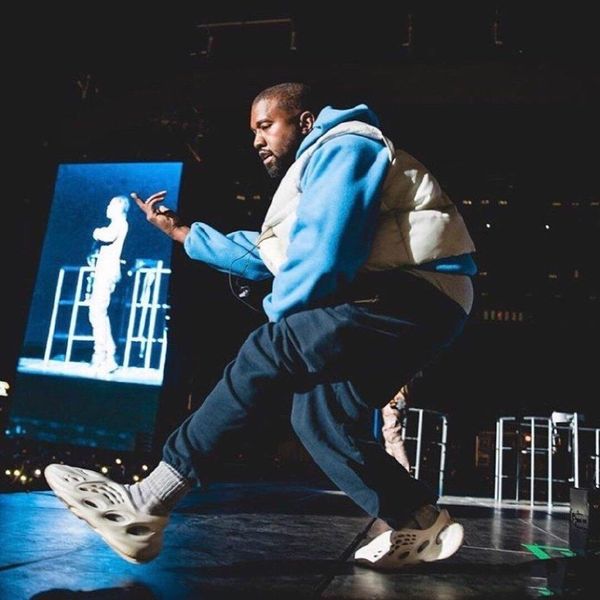 kanye west foam runner releasing in 2020 hole shoes in the face magazine trainers mens womens skeleton designer sneaker summer sports beach, Black
kanye west foam runner releasing in 2020 hole shoes in the face magazine trainers mens womens skeleton designer sneaker summer sports beach, Black