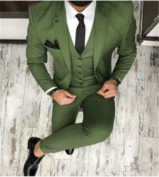 2020 new men's dress suit wedding banquet bridegroom man dress suit performance tuxedo (jacket + pants + vest, White;black
2020 new men's dress suit wedding banquet bridegroom man dress suit performance tuxedo (jacket + pants + vest, White;black