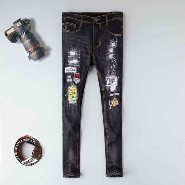 new 2019 skinny ripped jeans for men motorcycle vintage blue denim pants fashion brand hole embroidery skull letter biker jeans
new 2019 skinny ripped jeans for men motorcycle vintage blue denim pants fashion brand hole embroidery skull letter biker jeans