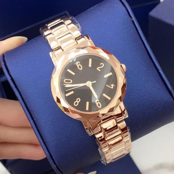 2020 fashion women wristwatch rose gold stainless steel lady wristwatch brand table special design brand quartz drop shipping wholesale, Slivery;brown
2020 fashion women wristwatch rose gold stainless steel lady wristwatch brand table special design brand quartz drop shipping wholesale, Slivery;brown