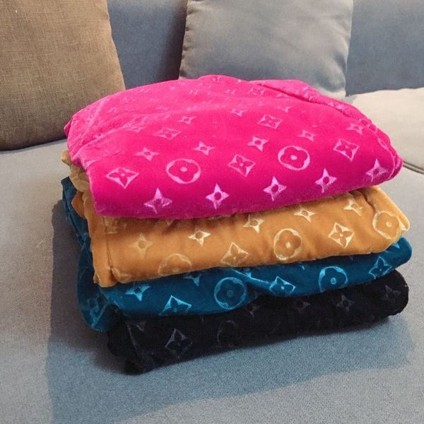 embossed velvet leg pants baggy large size slim harem pants fall/winter new casual track pants, Black;white
embossed velvet leg pants baggy large size slim harem pants fall/winter new casual track pants, Black;white