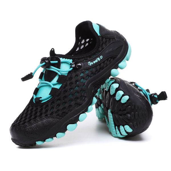 letter print summer beach sneakers elastic band women's shoes water sports seaside beach surfing flat footwear us code j26
letter print summer beach sneakers elastic band women's shoes water sports seaside beach surfing flat footwear us code j26