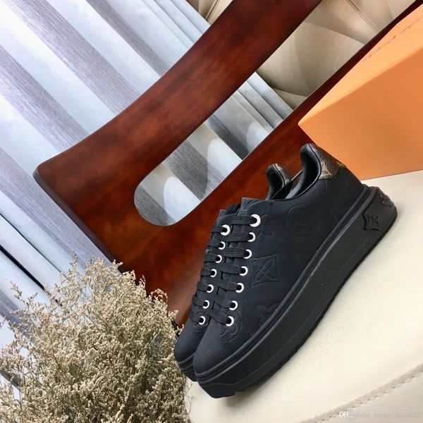 time out sneakers ladies brand-name leather fashionable and comfortable ladies casual shoes size 35-40 model hy01a
time out sneakers ladies brand-name leather fashionable and comfortable ladies casual shoes size 35-40 model hy01a