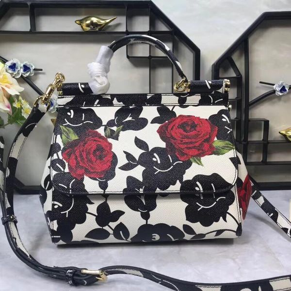 classic 100% real leather brand famous women handbag fashion purses female designer luxury runway 01#
classic 100% real leather brand famous women handbag fashion purses female designer luxury runway 01#