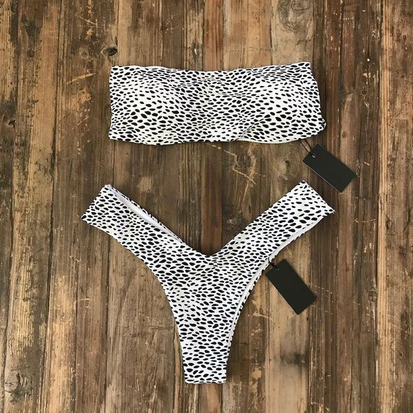 черно-белый горошек напечатаны бикини купальник бикини сексуальный треугольник раскол купальник, White;black
черно-белый горошек напечатаны бикини купальник бикини сексуальный треугольник раскол купальник, White;black