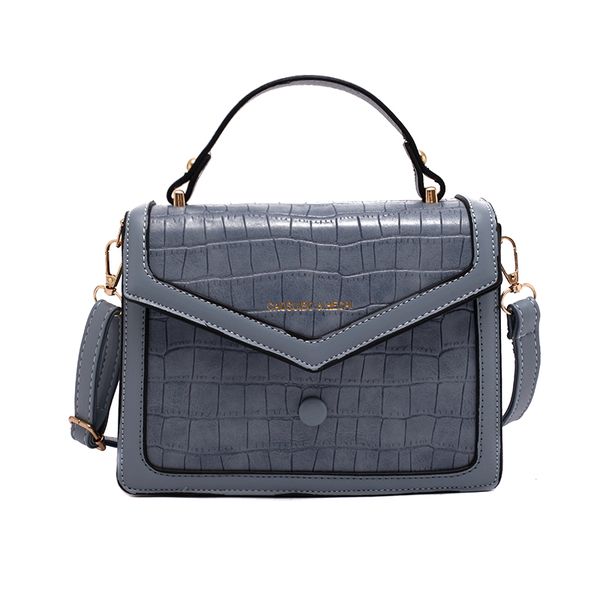 retro crocodile pattern bag for women 2020 new fashion shoulder messenger bag large capacity tote fashion pu leather handbg
retro crocodile pattern bag for women 2020 new fashion shoulder messenger bag large capacity tote fashion pu leather handbg