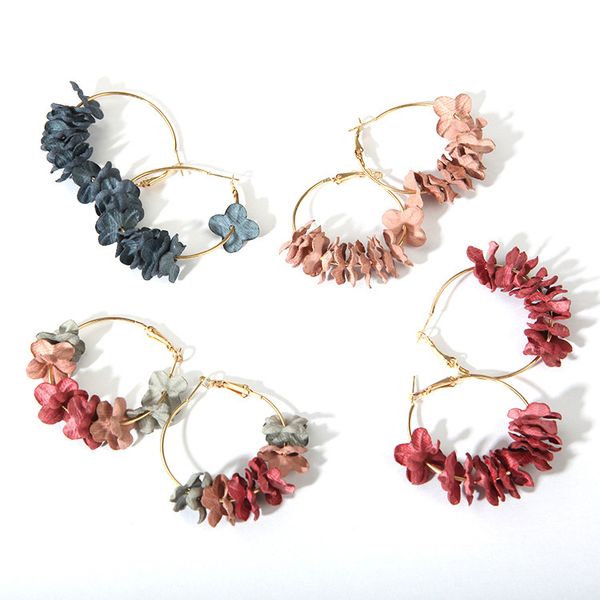 women sweety colourful petal alloy ear circle fashion elegant fabric flower earring for women big earrings charm, Golden;silver
women sweety colourful petal alloy ear circle fashion elegant fabric flower earring for women big earrings charm, Golden;silver