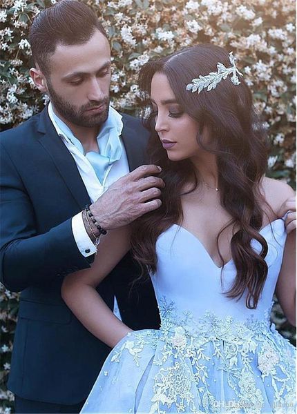 2020 Neckline Ball Gown Off-the-shoulder Evening Dresses With Beaded Lace Appliques Blue Prom Dress vestido formatura party dress, Black
2020 Neckline Ball Gown Off-the-shoulder Evening Dresses With Beaded Lace Appliques Blue Prom Dress vestido formatura party dress, Black