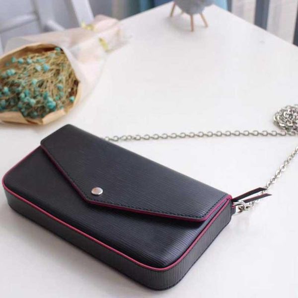 designer crossbody bag three-in-one chain bag single shoulder messenger bag for women classic designer women handbags
designer crossbody bag three-in-one chain bag single shoulder messenger bag for women classic designer women handbags