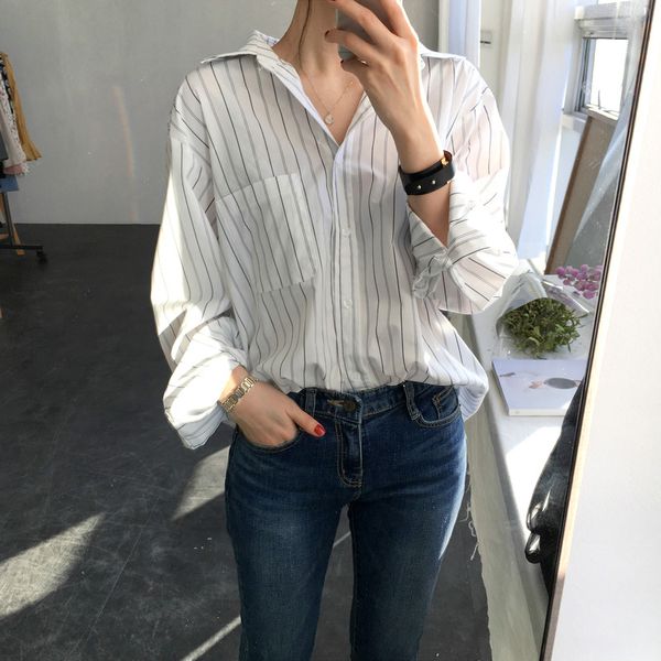 casual loose women shirts women blouse long sleeve pockets striped white shirt for women blusas mujer de moda
casual loose women shirts women blouse long sleeve pockets striped white shirt for women blusas mujer de moda