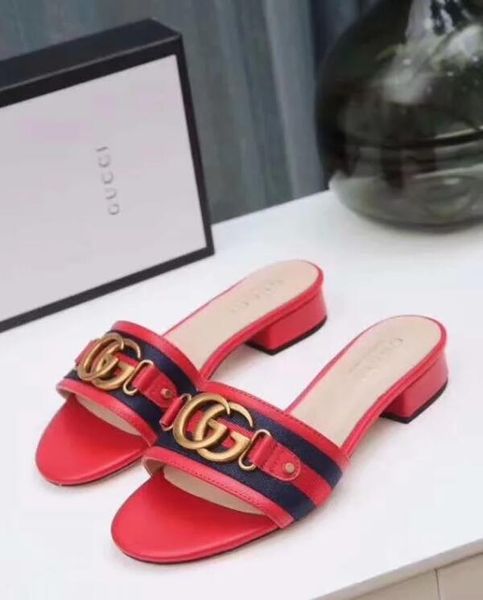 2019 brand designe men summer rubber sandals beach slide fashion scuffs slippers indoor shoes size us5-12 luxury slippers, Black
2019 brand designe men summer rubber sandals beach slide fashion scuffs slippers indoor shoes size us5-12 luxury slippers, Black