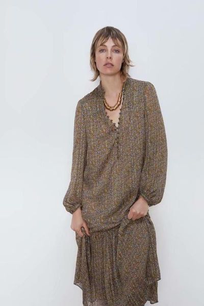 2020 new spring summer european printed female midi dress zaraing vadiming sheining women's dress streetwear o9569, Black;gray
2020 new spring summer european printed female midi dress zaraing vadiming sheining women's dress streetwear o9569, Black;gray
